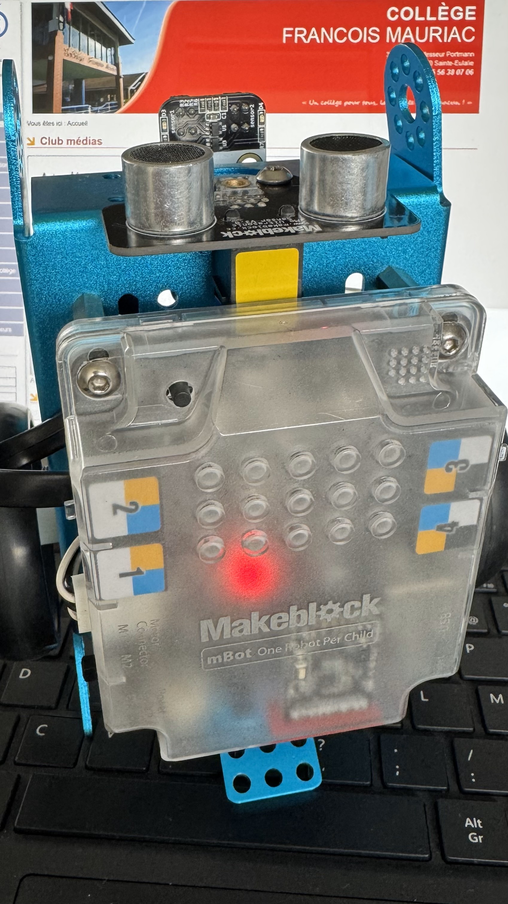 imahe-mBot-F-Mauriac